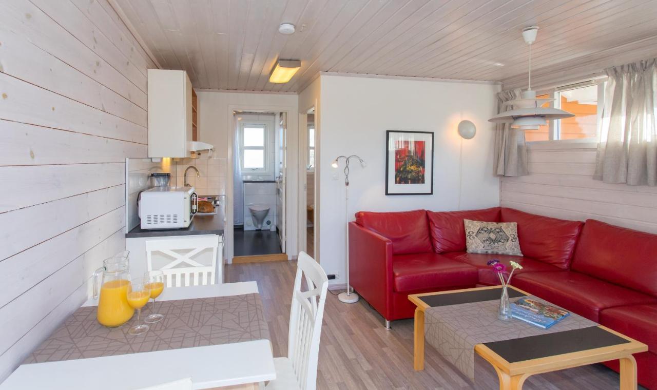 Bie Apartment og Feriesenter Grimstad  Exterior foto